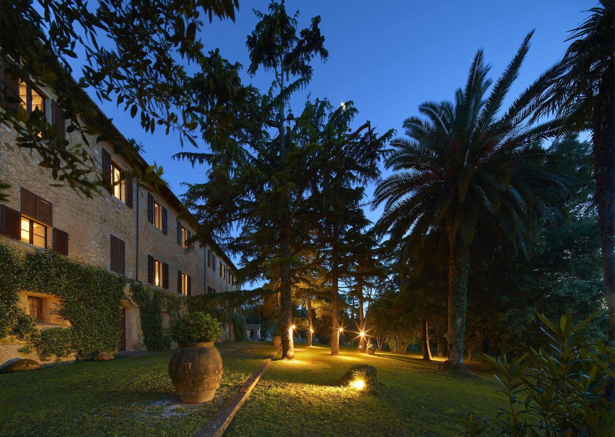 La Pescaia Resort Bagian luar foto