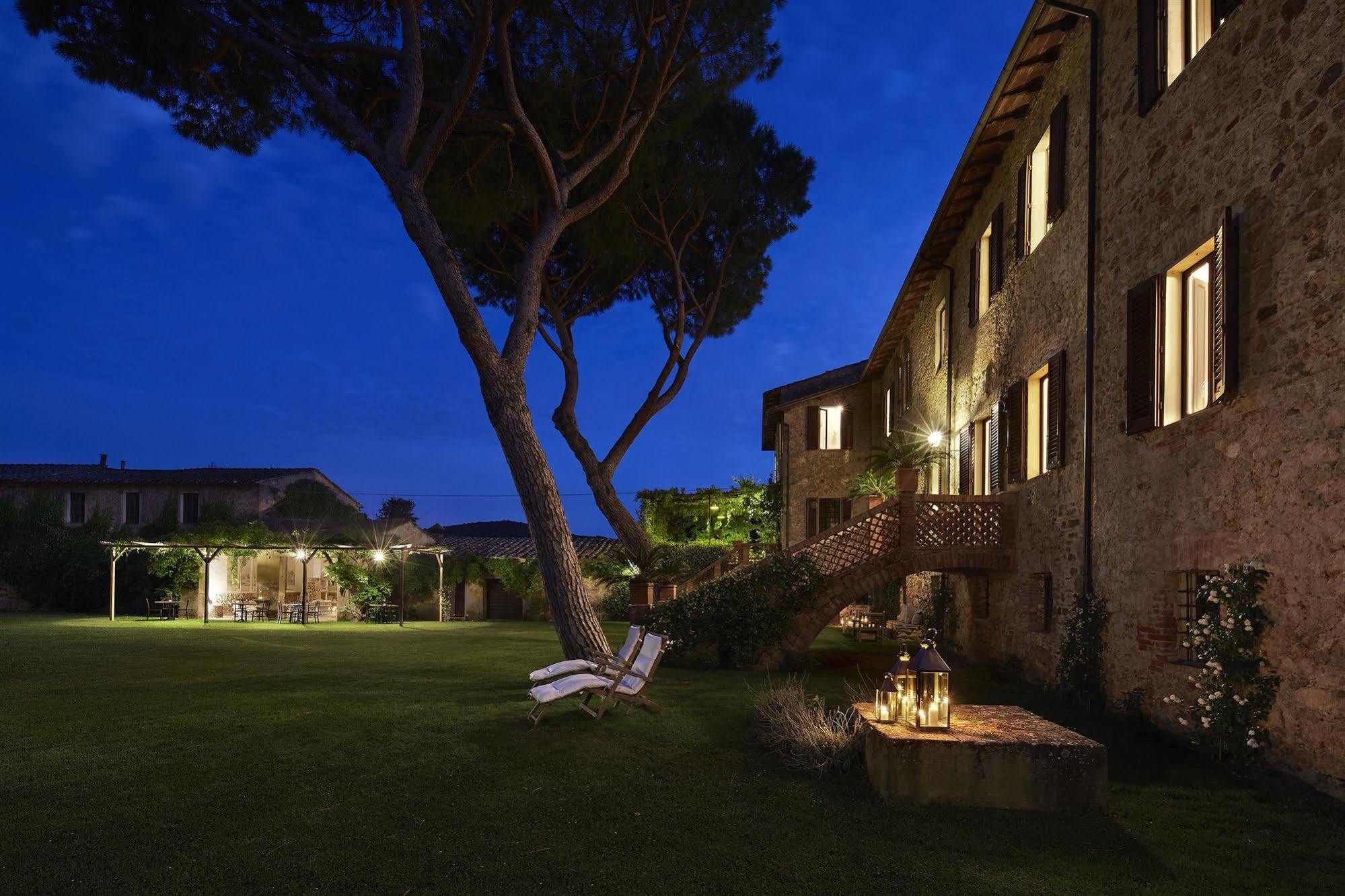 La Pescaia Resort Bagian luar foto