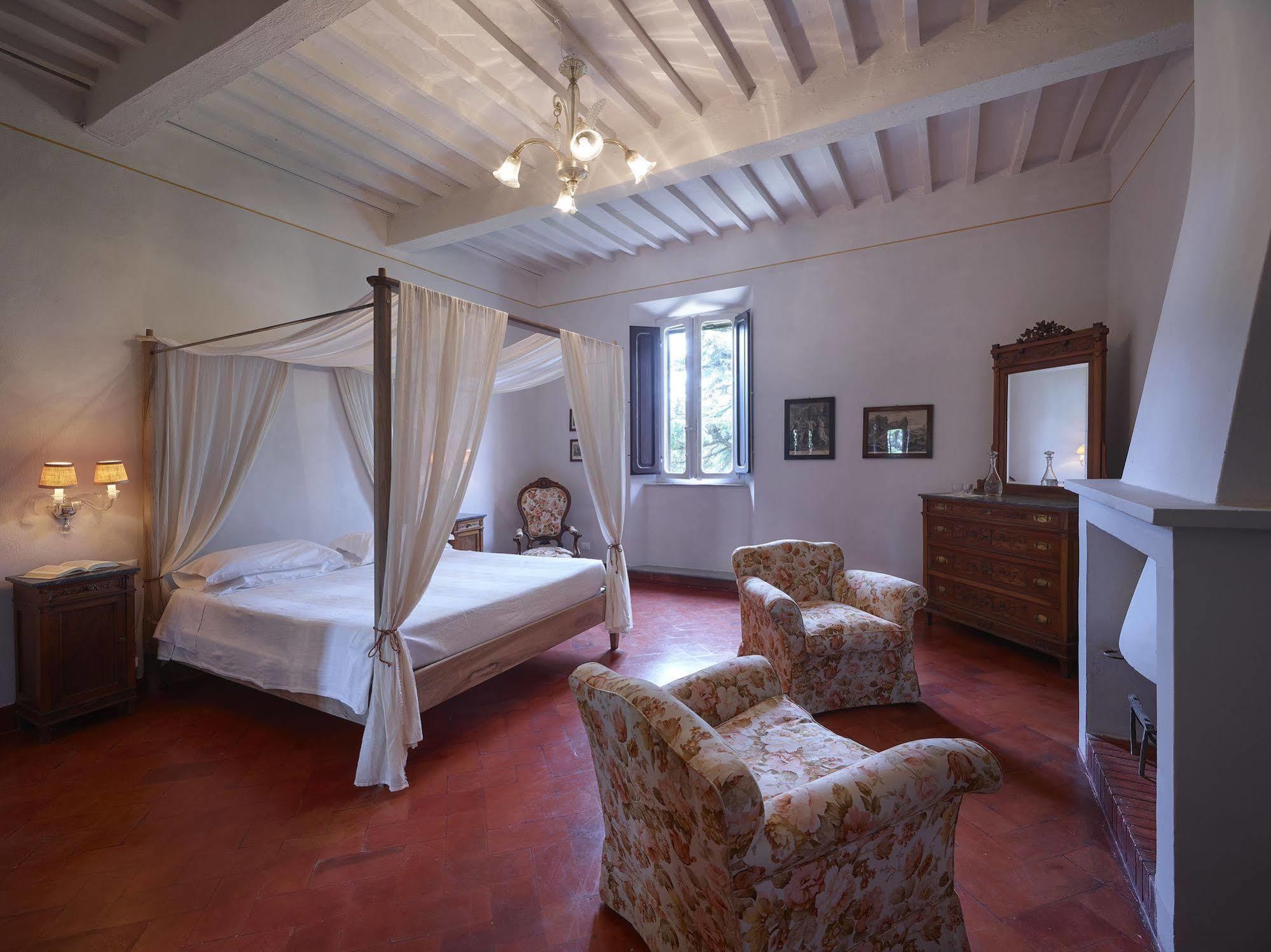 La Pescaia Resort Bagian luar foto