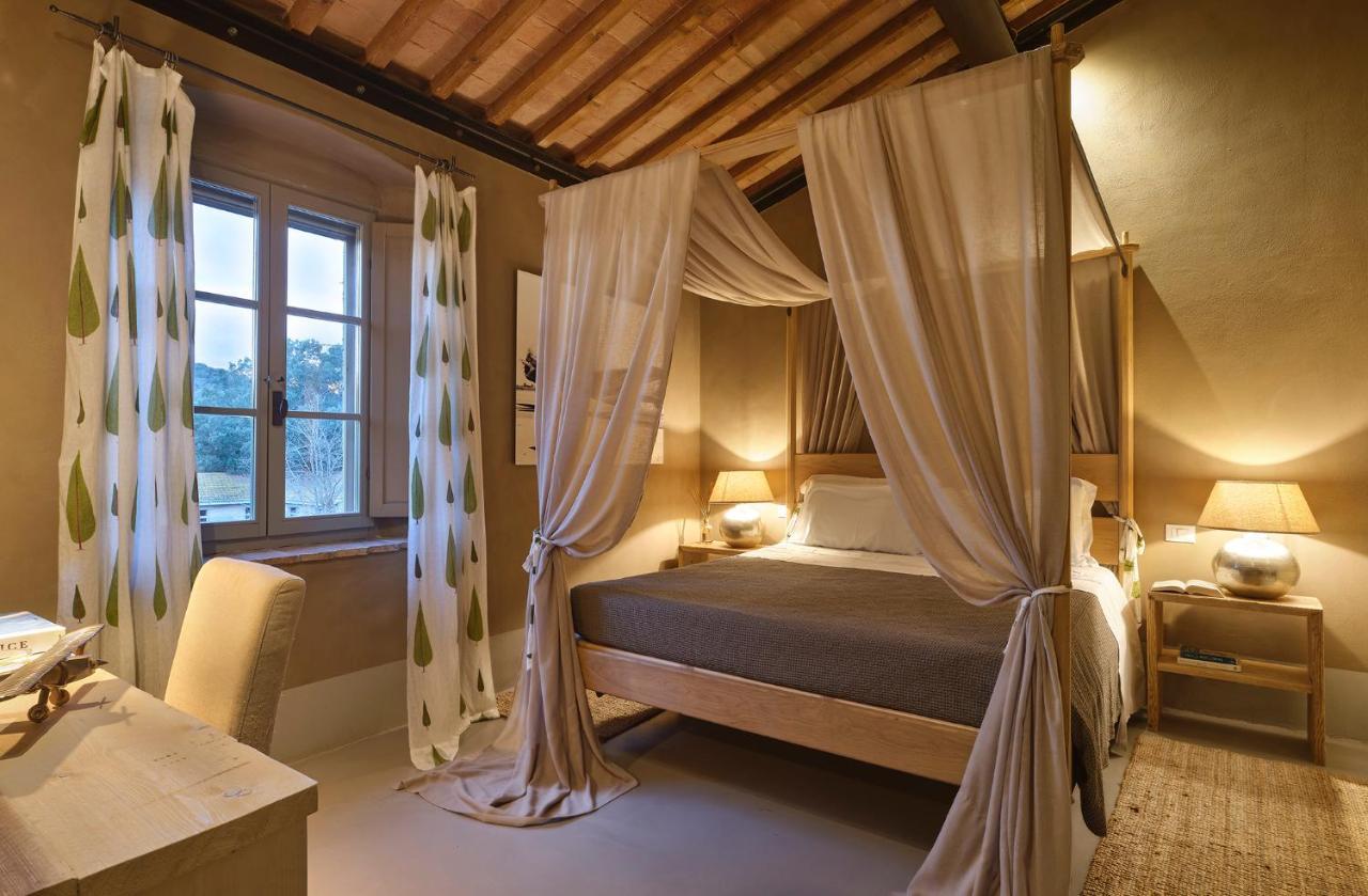 La Pescaia Resort Bagian luar foto